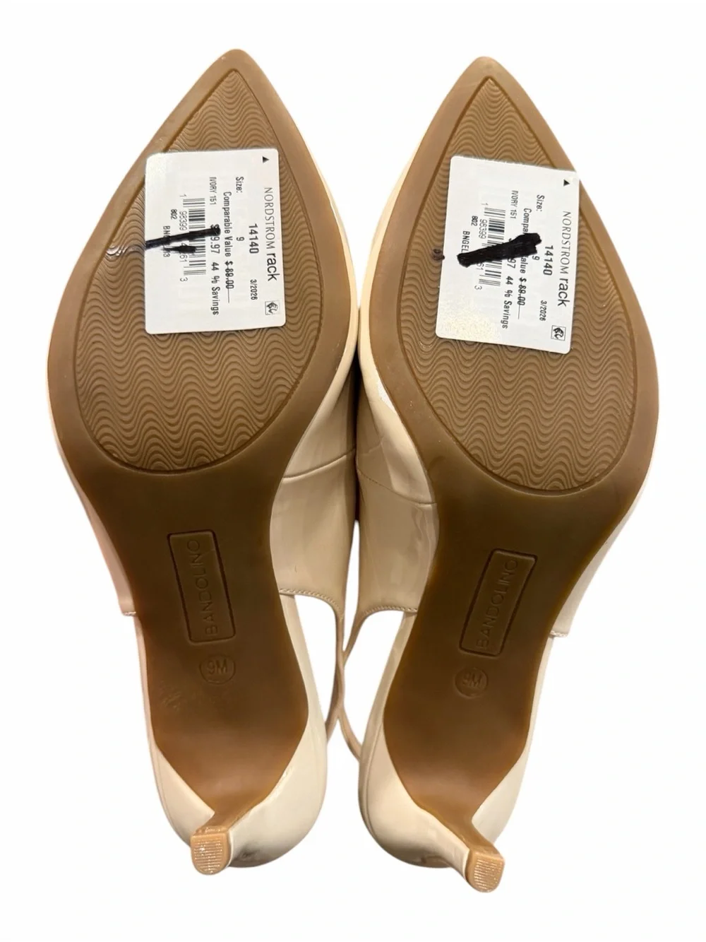 Bandolino chic pointed